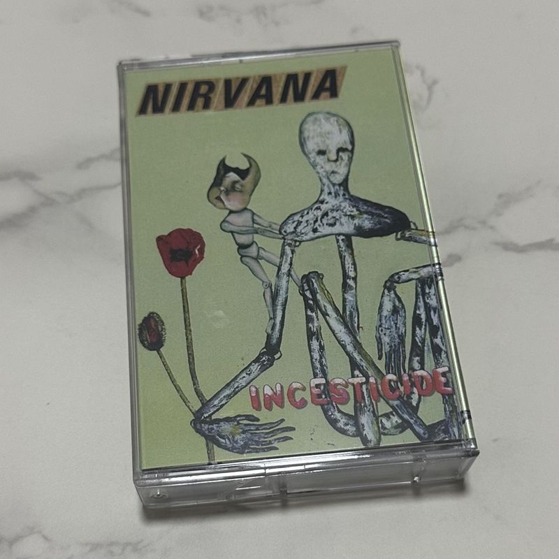 西洋ロック音楽カセットテープ未開封、歌詞ブック付き、レトロノ - Music Audiobook のレビューと価格
