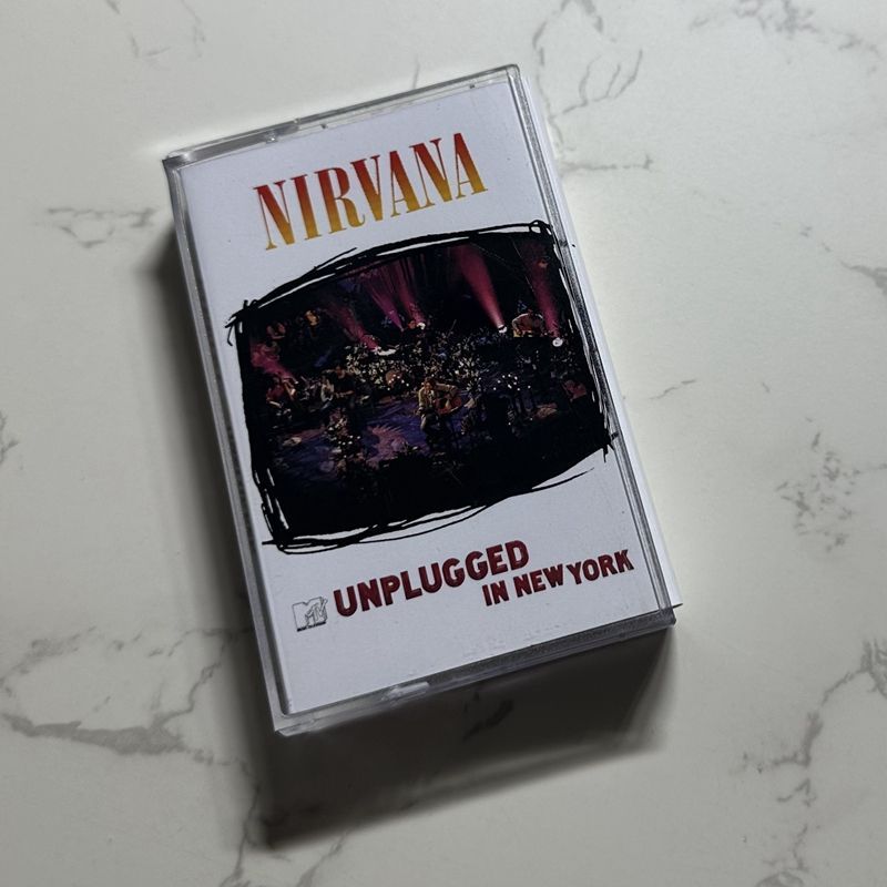 西洋ロック音楽カセットテープ未開封、歌詞ブック付き、レトロノ - Music Audiobook のレビューと価格
